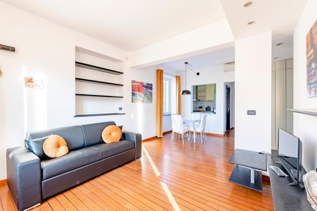 Joivy Modern Flat Next To The Sea Apartment Genoa Ngoại thất bức ảnh
